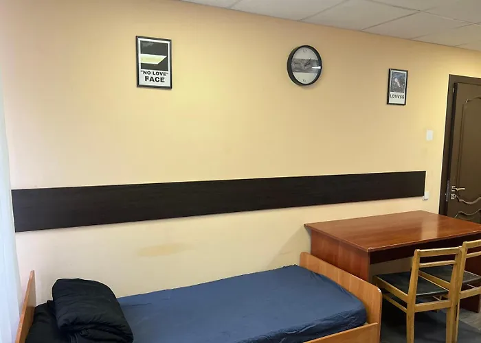 Hostel Krone Gok Zatishok Київ